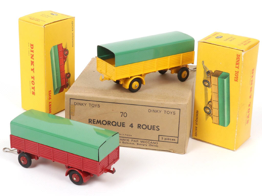 Lot 500 - DINKY TOYS (FRANCE) (3)