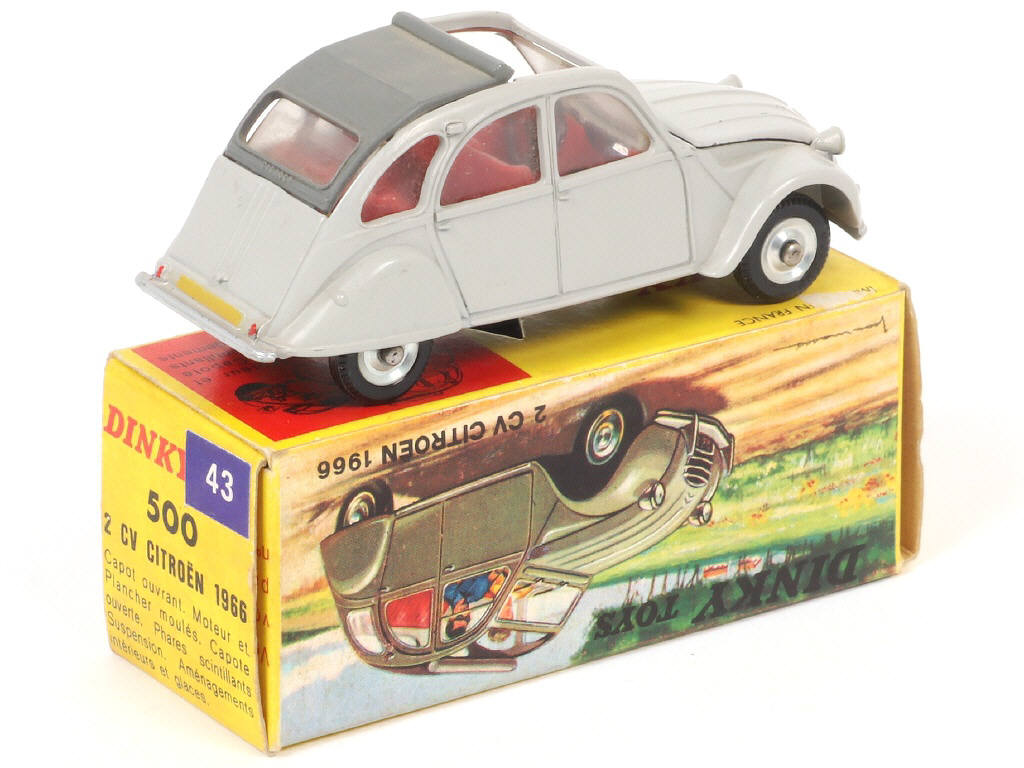 Lot 448 - DINKY TOYS (FRANCE) (1)