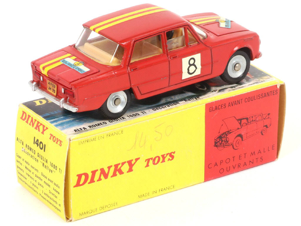 Lot 387 - DINKY TOYS (FRANCE) (1)