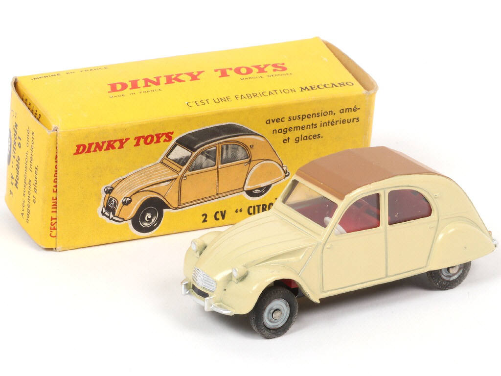 Lot 442 - DINKY TOYS (FRANCE) (1)
