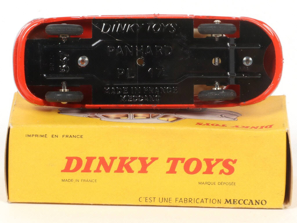 Lot 438 - DINKY TOYS (FRANCE) (1)