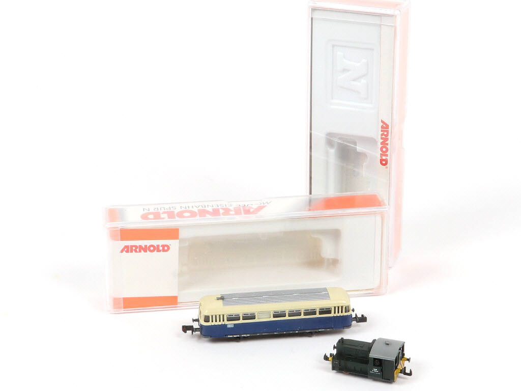 Lot 35 - ARNOLD 'N' (ALLEMAGNE) (2)