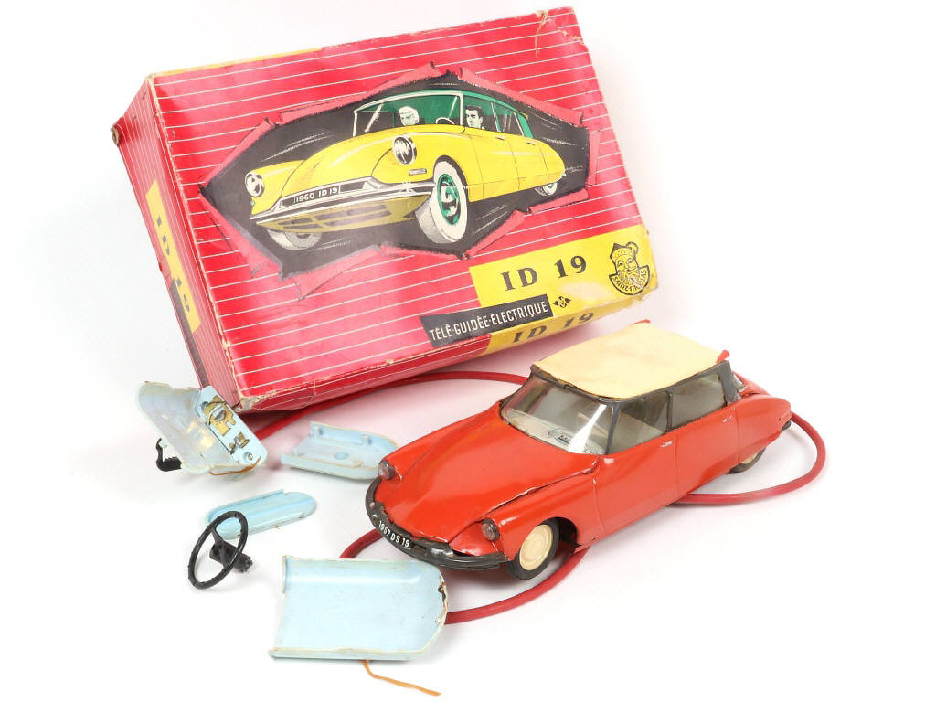 Lot 76 - LA HOTTE SAINT NICOLAS (FRANCE) (1)