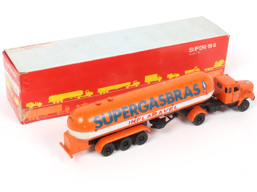 Lot 148 - SUPERMINI (BRESIL) (1)