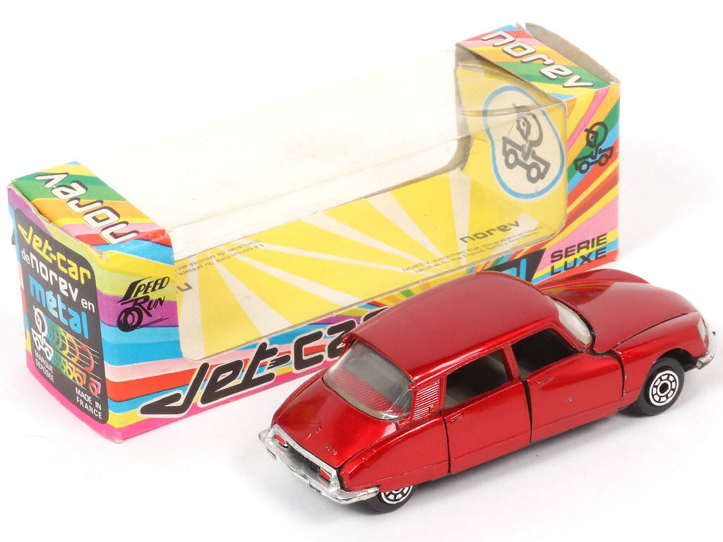Lot 243 - NOREV - JET CAR (FRANCE) (1)
