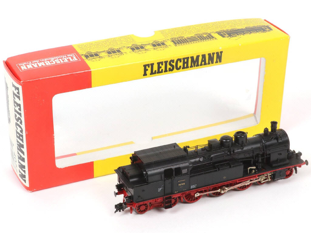 Lot 11 - FLEISCHMANN 'HO' (ALLEMAGNE) (1)