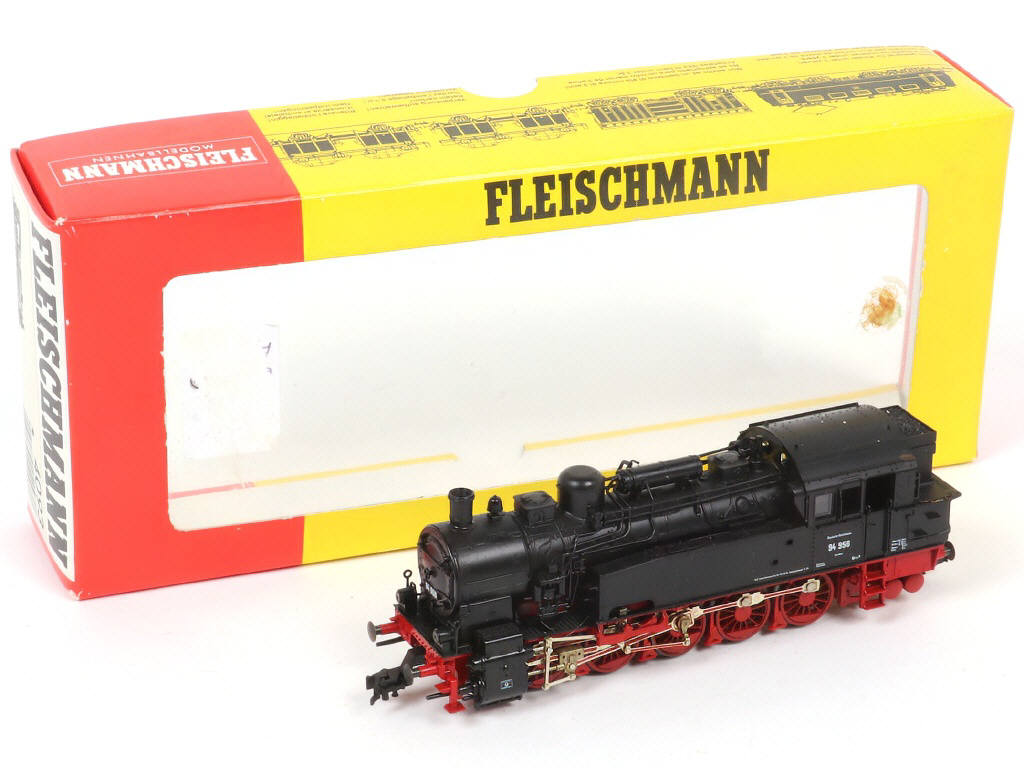 Lot 13 - FLEISCHMANN 'HO' (ALLEMAGNE) (1)