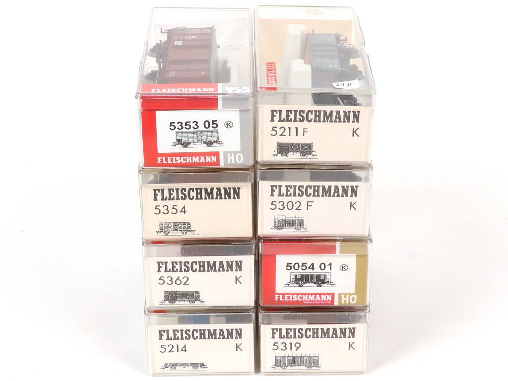 Lot 34 - FLEISCHMANN 'HO' (ALLEMAGNE) (8)