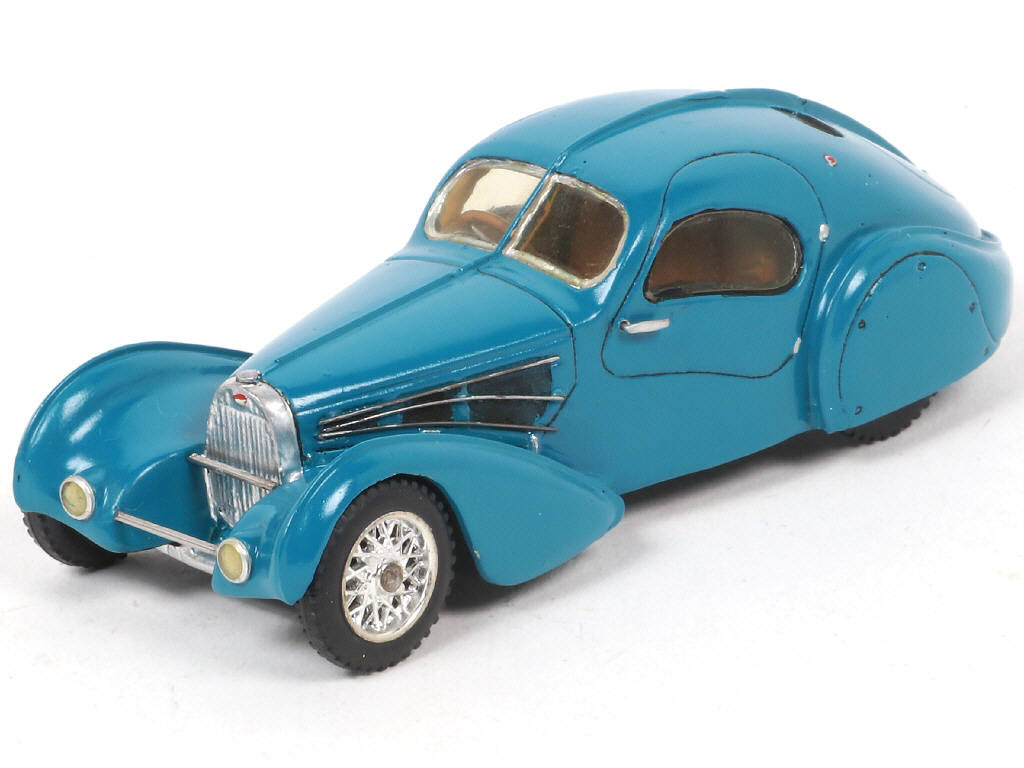 Lot 149 - AURORE MODELS (SUISSE) (1)