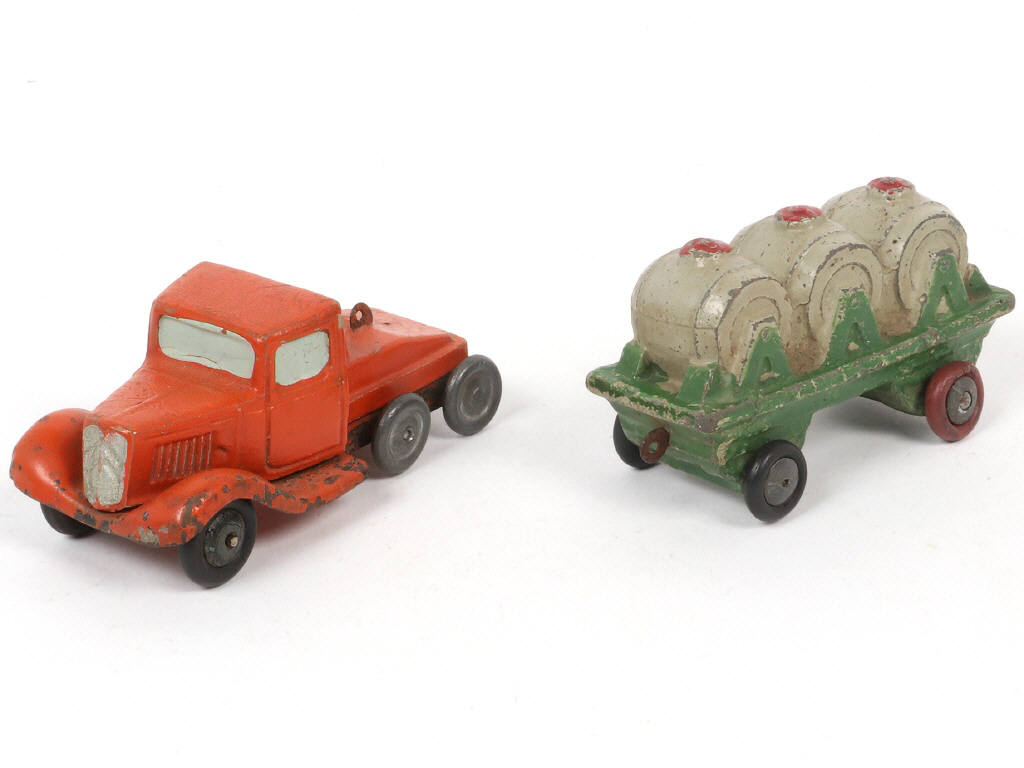 Lot 233 - CITROËN (FRANCE) (2)