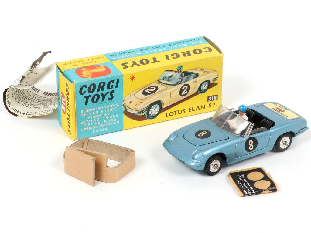 Lot 215 - CORGI TOYS (GB) (1)
