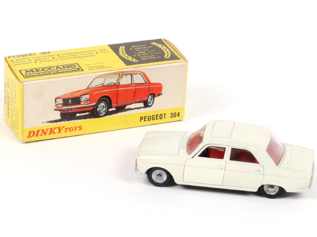 Lot 378 - DINKY TOYS (FRANCE) (1)