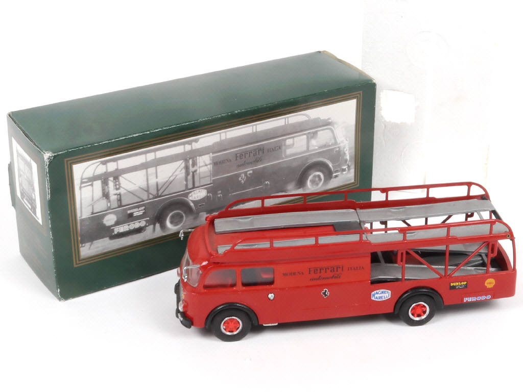 Lot 240 - OLD CARS (ITALIE) (1)
