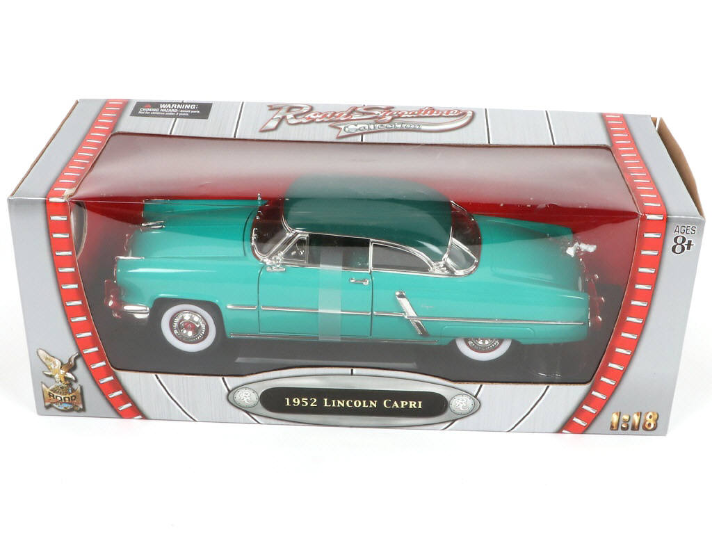 Lot 26 - ROAD SIGNATURE (CHINE) (3)