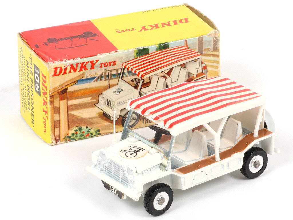 Lot 276 - DINKY TOYS (GB) (1)