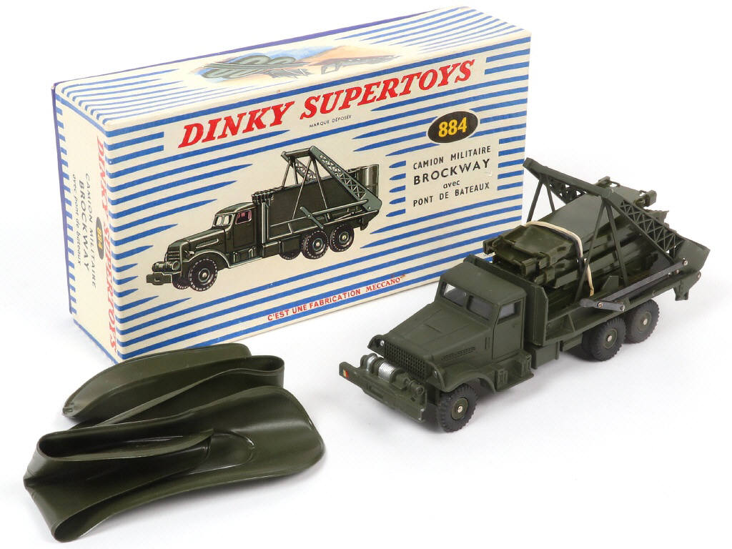 Lot 342 - DINKY TOYS (FRANCE) (1)