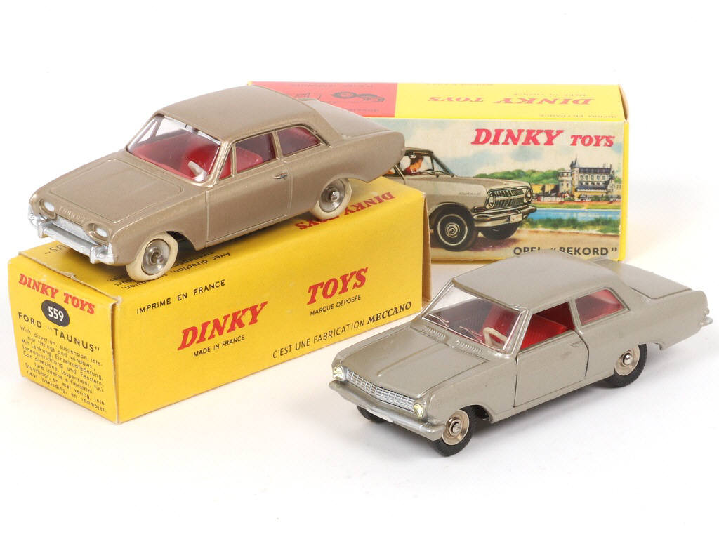 Lot 359 - DINKY TOYS (FRANCE) (2)