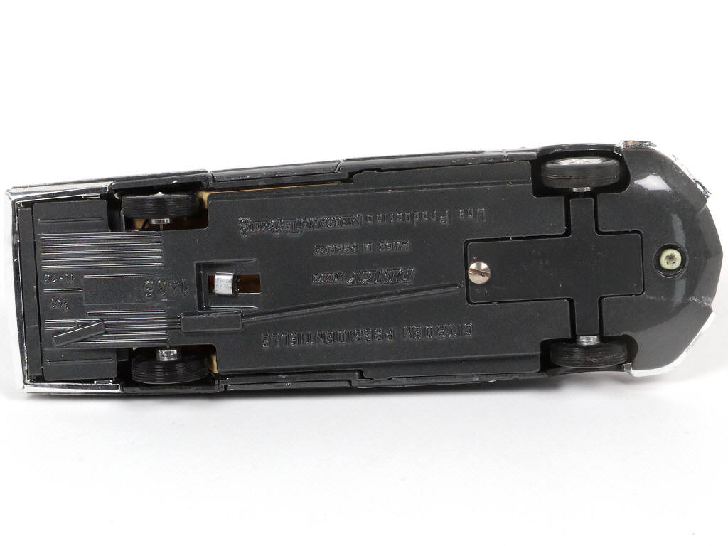 Lot 312 - DINKY TOYS (FRANCE) (1)