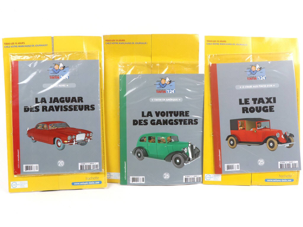 Lot 126 - EDITIONS HACHETTE (FRANCE) (3)