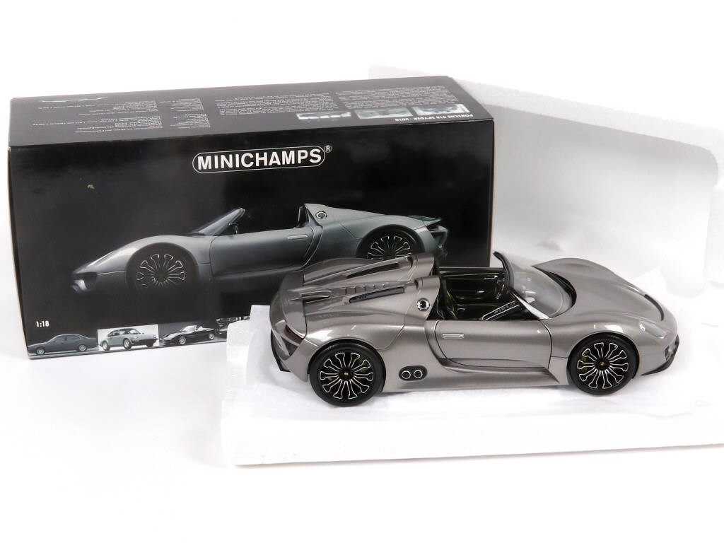 Lot 74 - MINICHAMPS (ALLEMAGNE) (1)