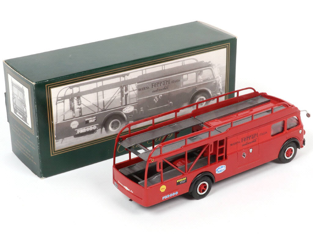 Lot 84 - OLD CARS (ITALIE) (1)