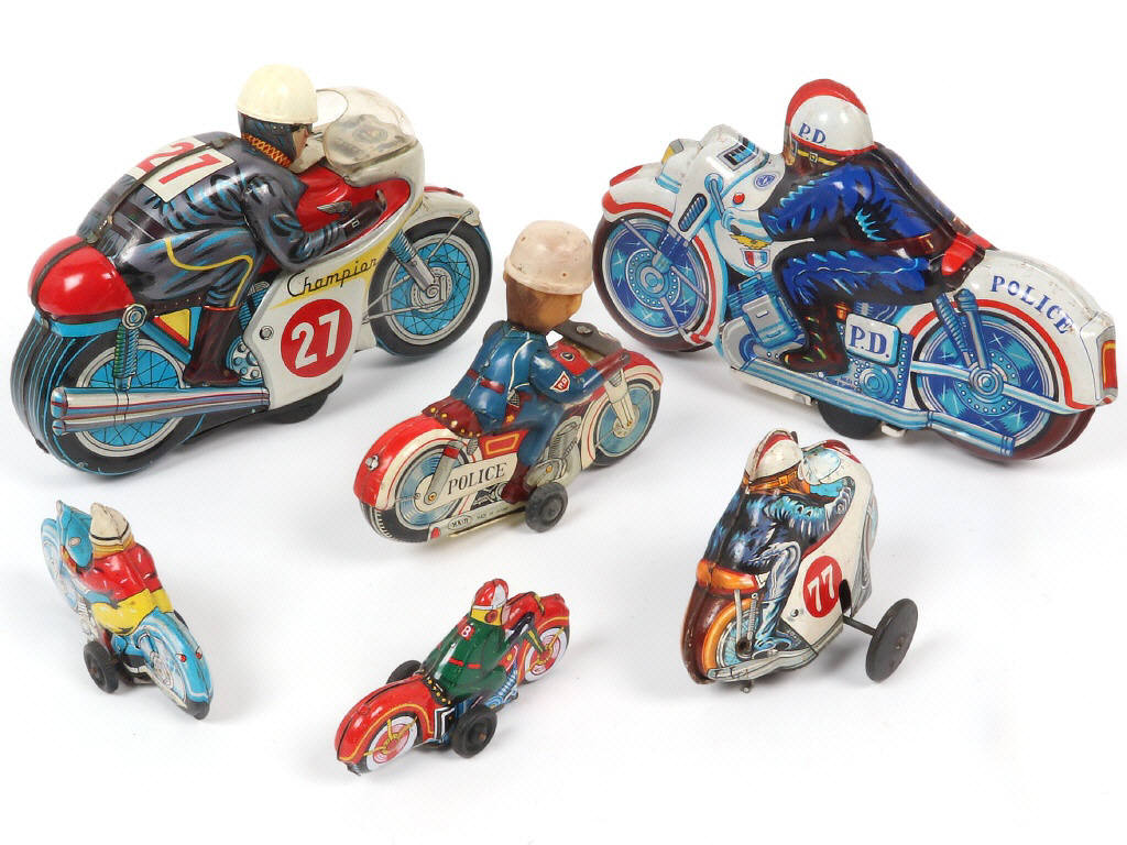 Lot 29 - DIVERS (JAPON) (6)