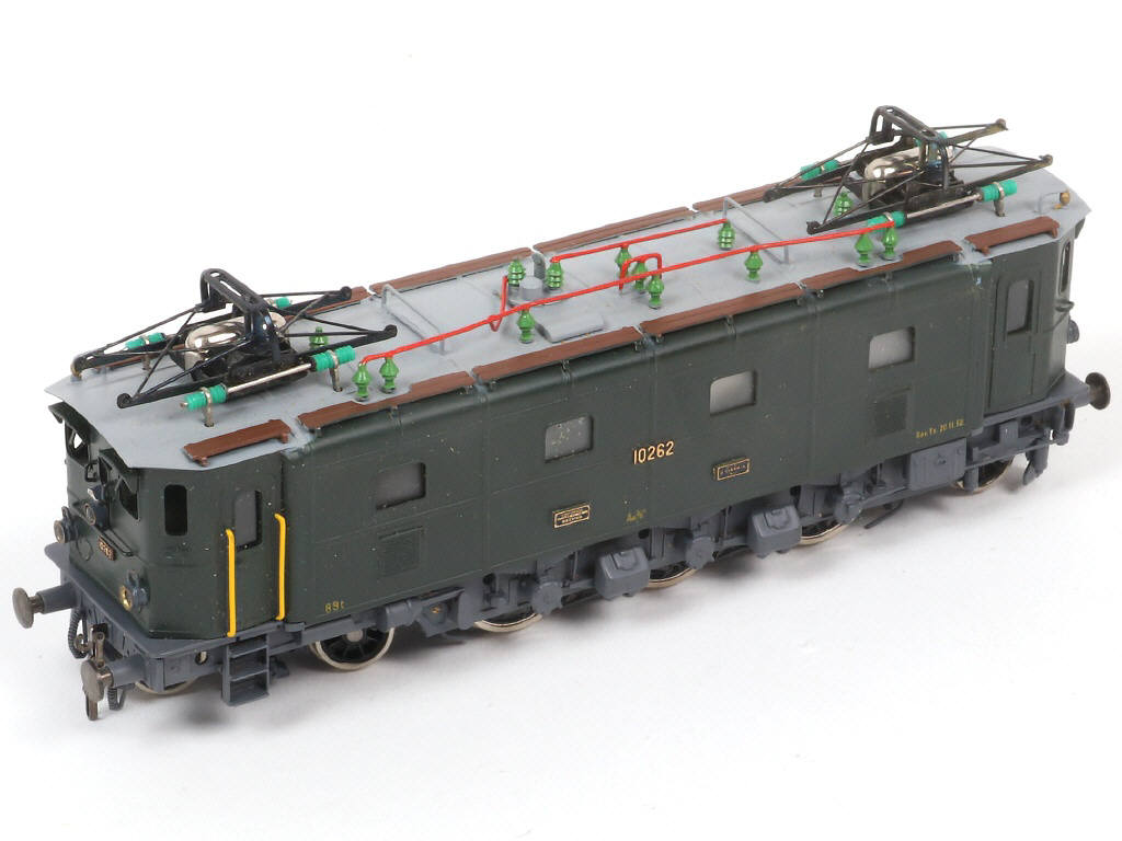 Lot 9 - METROPOLITAN 'HO' (SUISSE) (1)