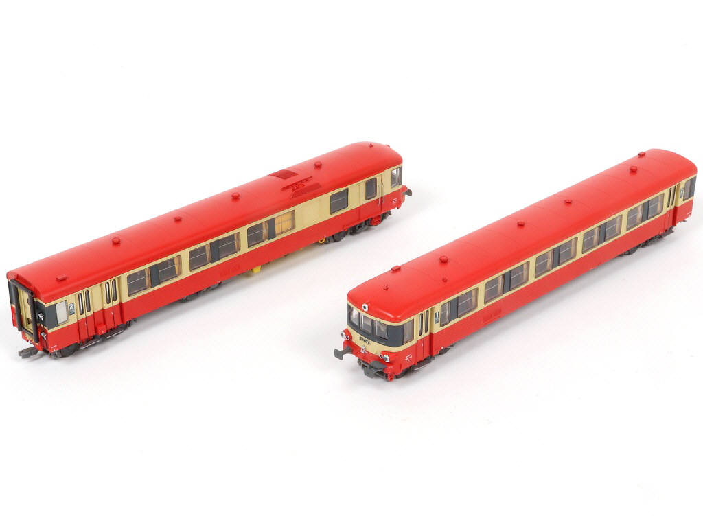 Lot 10 - L.S. MODELS 'HO' (BELGIQUE) (1)