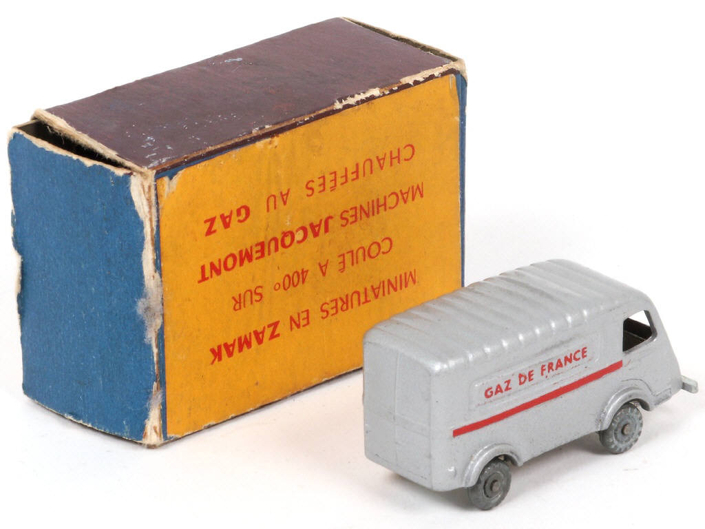 Lot 187 - GITANES (FRANCE) (1)