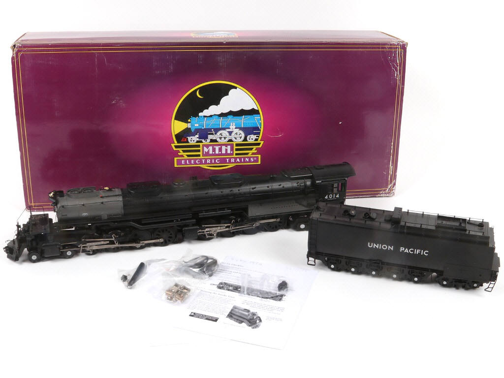Lot 21 - M.T.H (USA) (1)