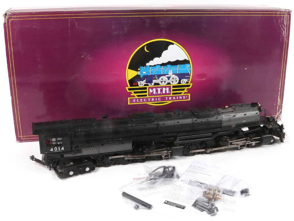 Lot 21 - M.T.H (USA) (1)