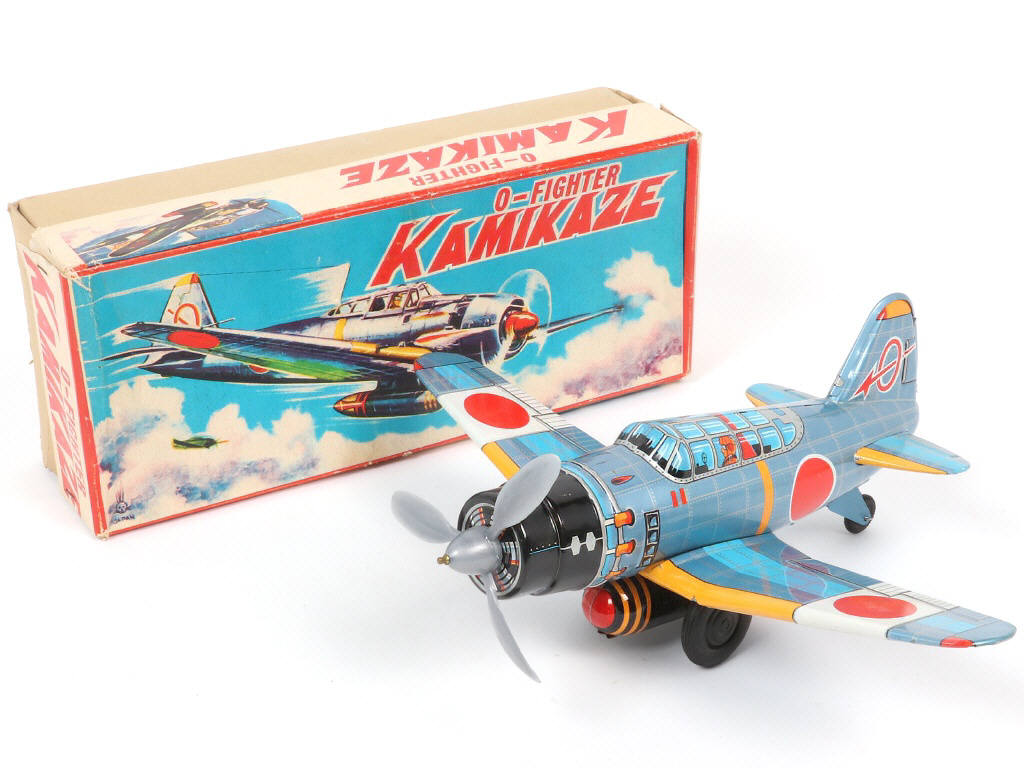 Lot 46 - USAGIYA TOYS (JAPON) (1)