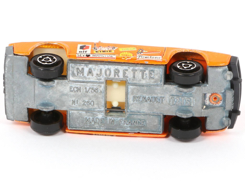 Lot 124 - MAJORETTE (FRANCE) (1)