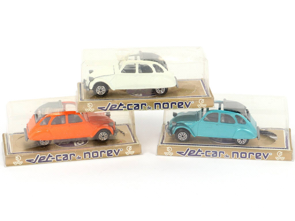 Lot 222 - NOREV - JET CAR (FRANCE) (1)