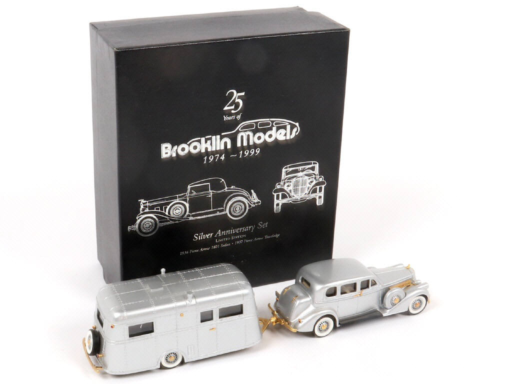 Lot 163 - BROOKLIN MODELS (GB) (1)