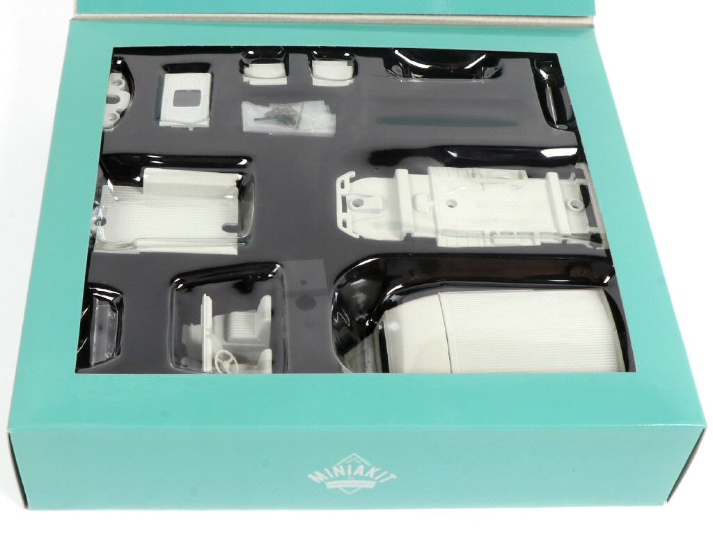 Lot 200 - MINIALUXE (FRANCE) (1)