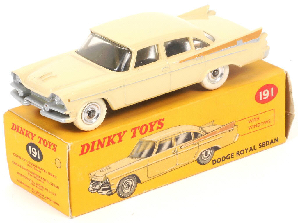 Lot 170 - DINKY TOYS (GB) (1)