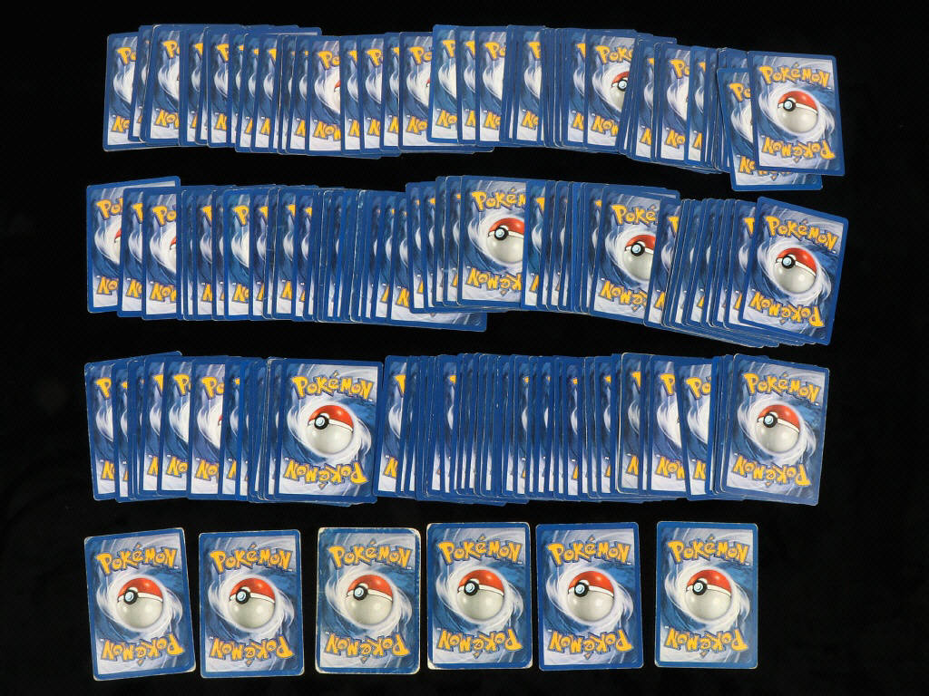 Lot 64 - POKEMON COMPANY (FRANCE) (1)