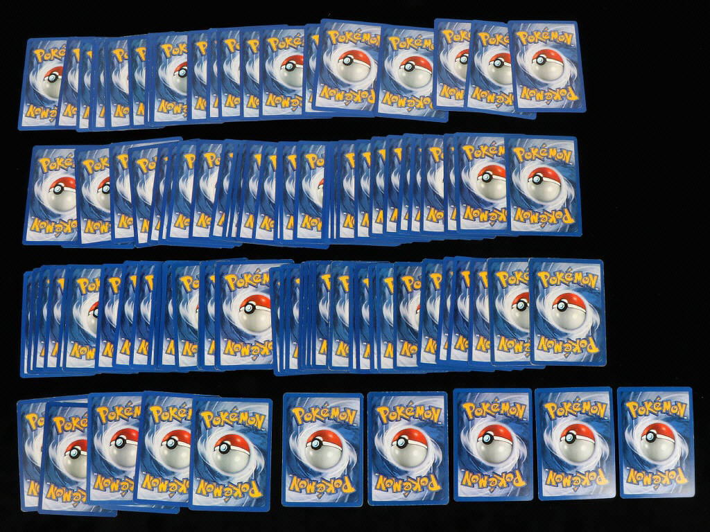 Lot 81 - POKEMON COMPANY (FRANCE) (1)