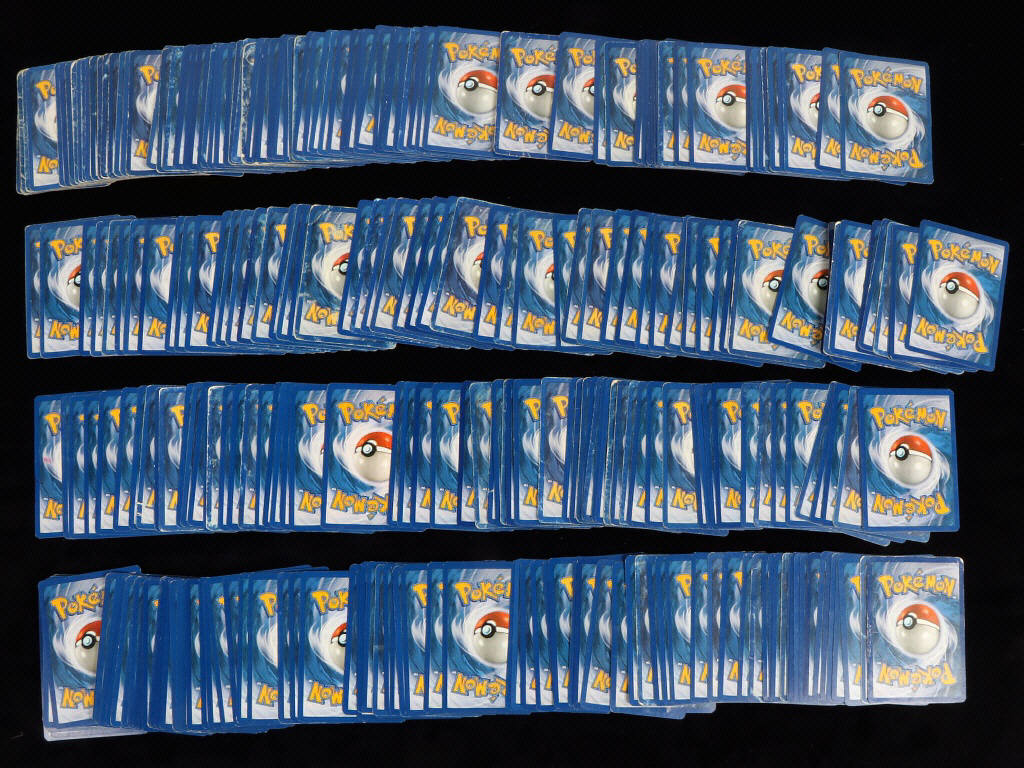 Lot 105 - POKEMON COMPANY (FRANCE) (1)