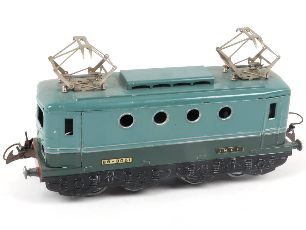 Lot 54 - HORNBY 'O' (FRANCE) (1)