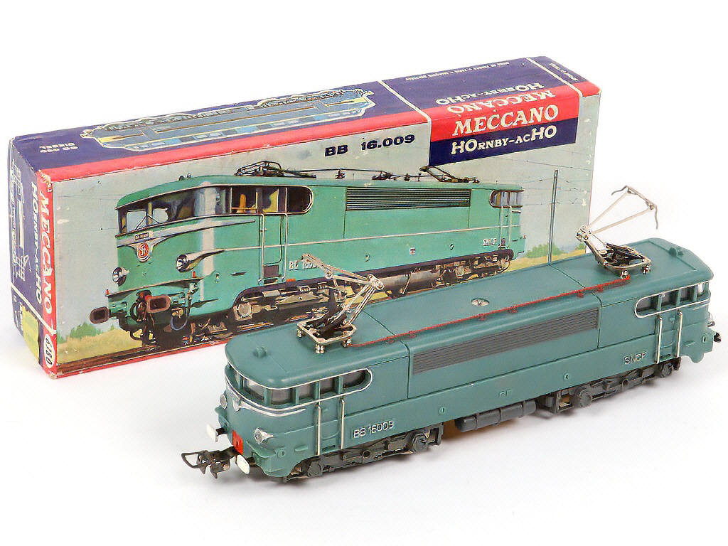 Lot 26 - HORNBY 'HO' (1)