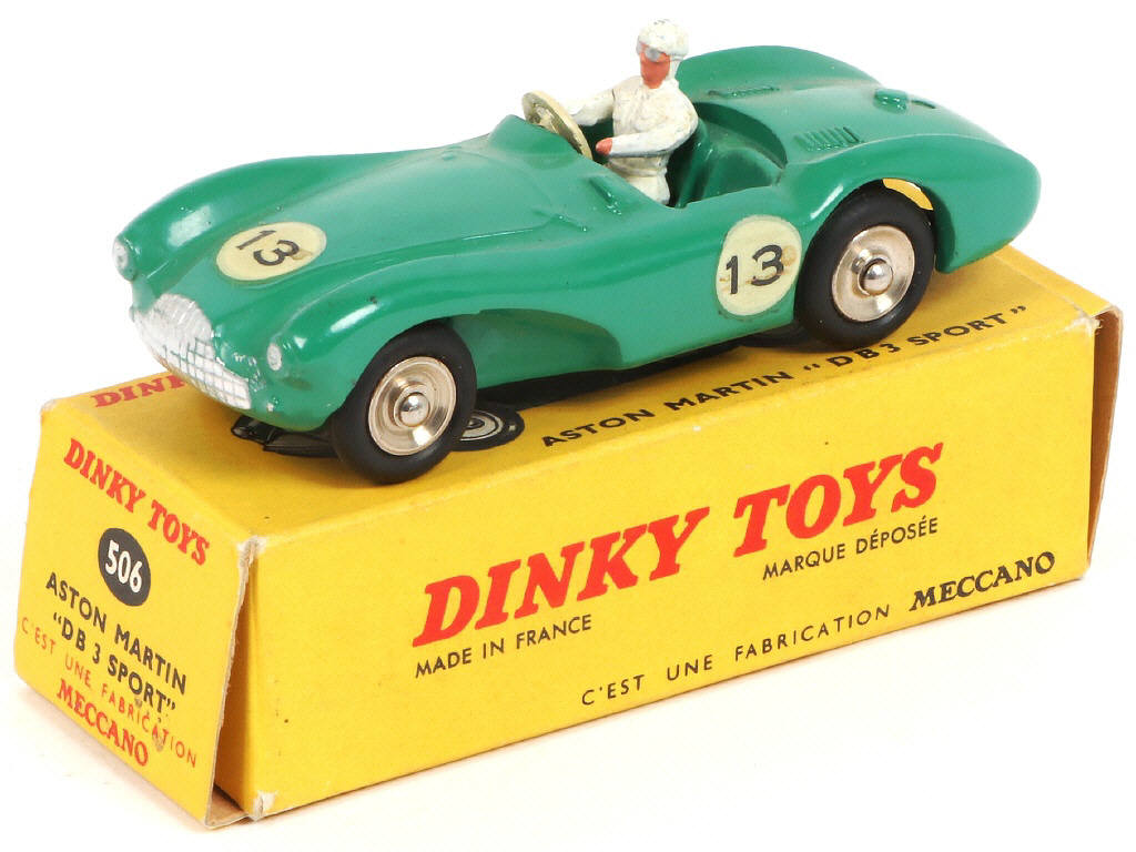 Lot 266 - DINKY TOYS (FRANCE) (1)