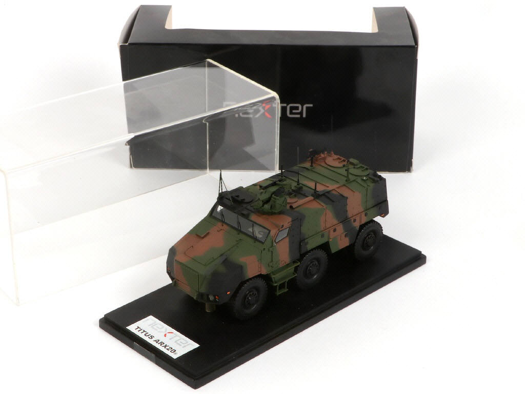 Lot 182 - PROMODELS (FRANCE) (1)