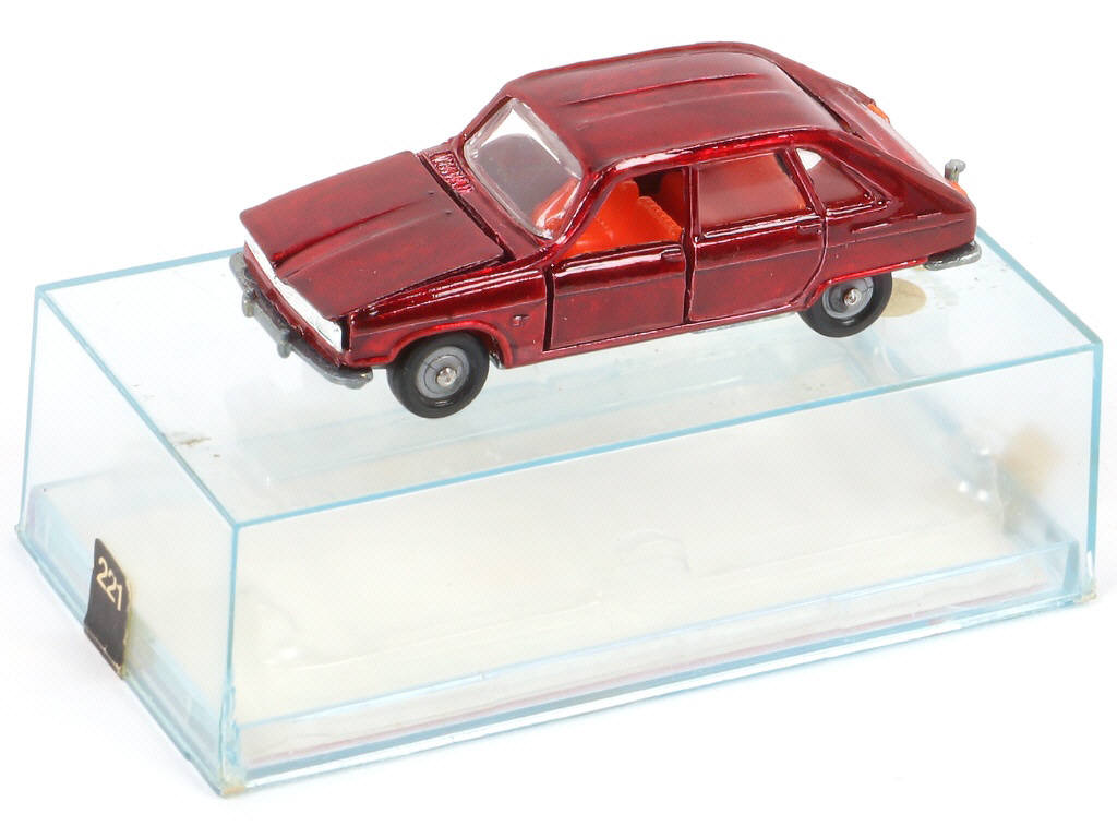 Lot 229 - MAJORETTE (FRANCE) (1)