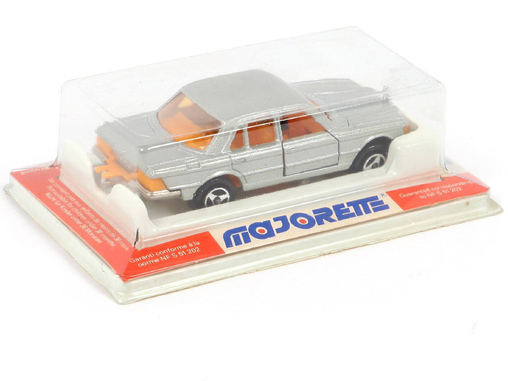 Lot 217 - MAJORETTE (FRANCE) (1)