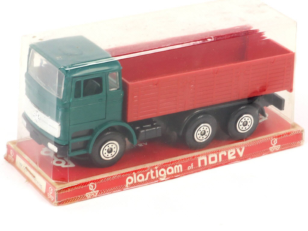 Lot 194 - NOREV (FRANCE) (1)