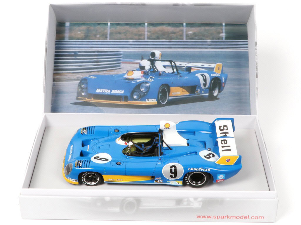 Lot 33 - SPARK (MACAU) (1)