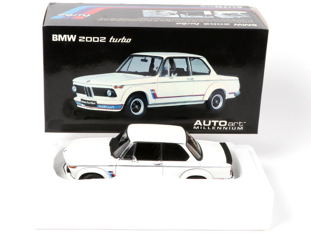 Lot 43 - AUTOART (ALLEMAGNE) (1)