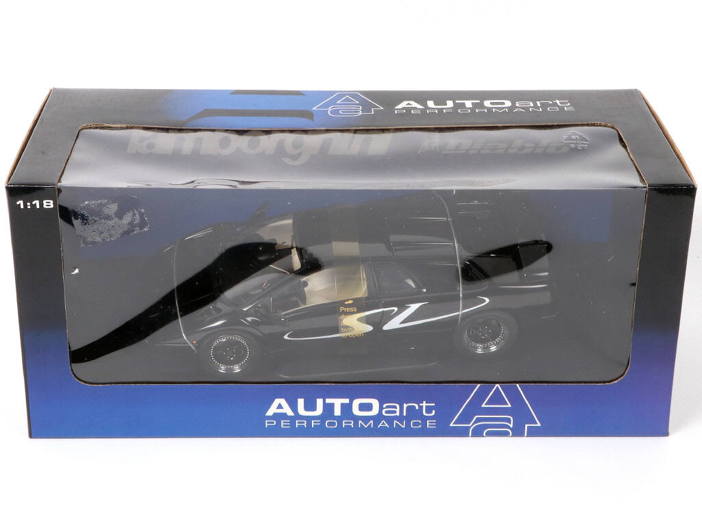Lot 56 - AUTOART (ALLEMAGNE) (2)